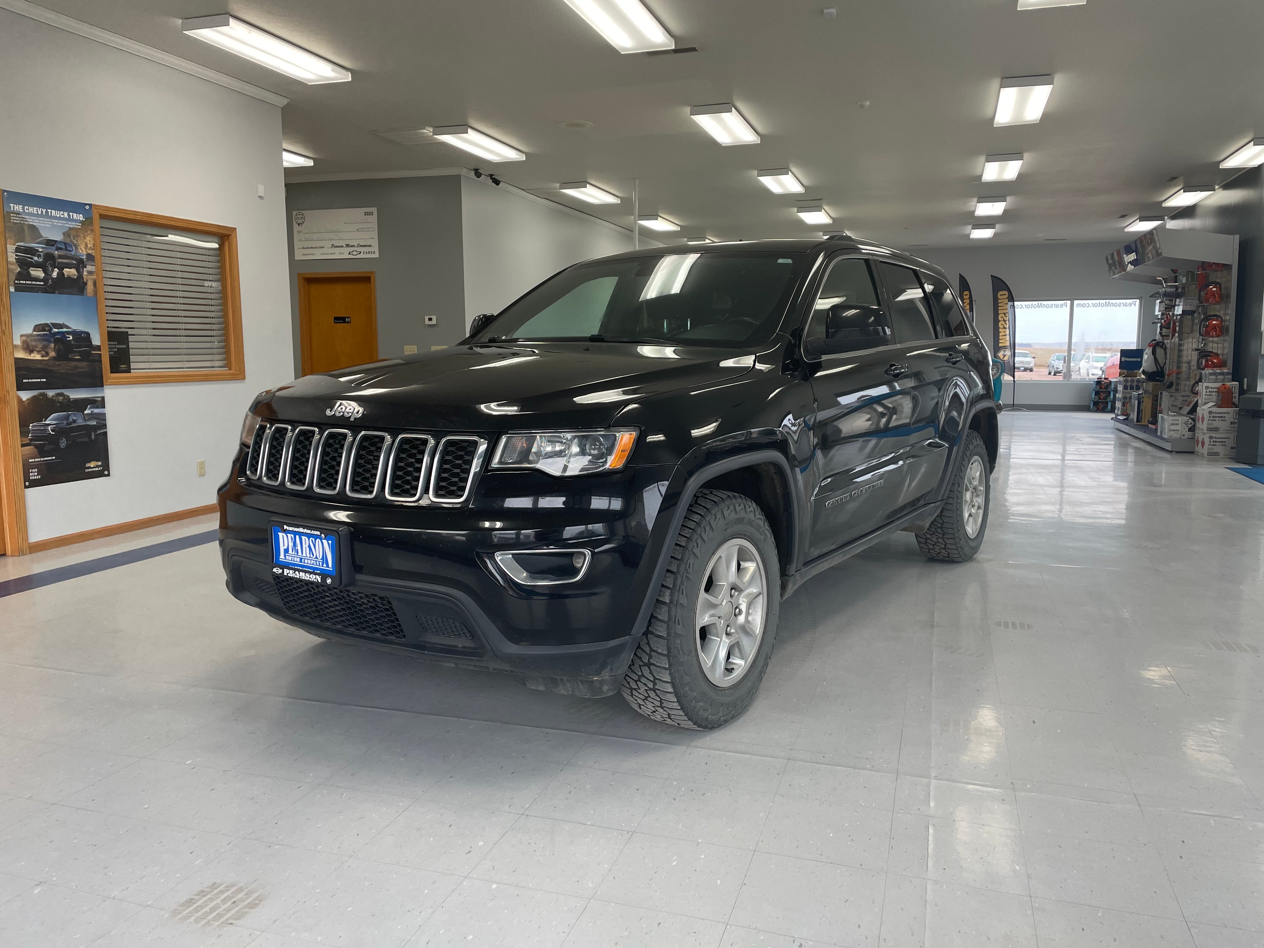 2017 Jeep Grand Cherokee Laredo