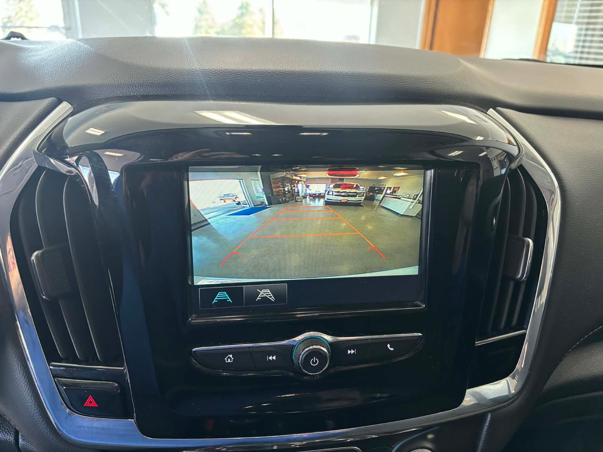 2018 Chevrolet Traverse LS