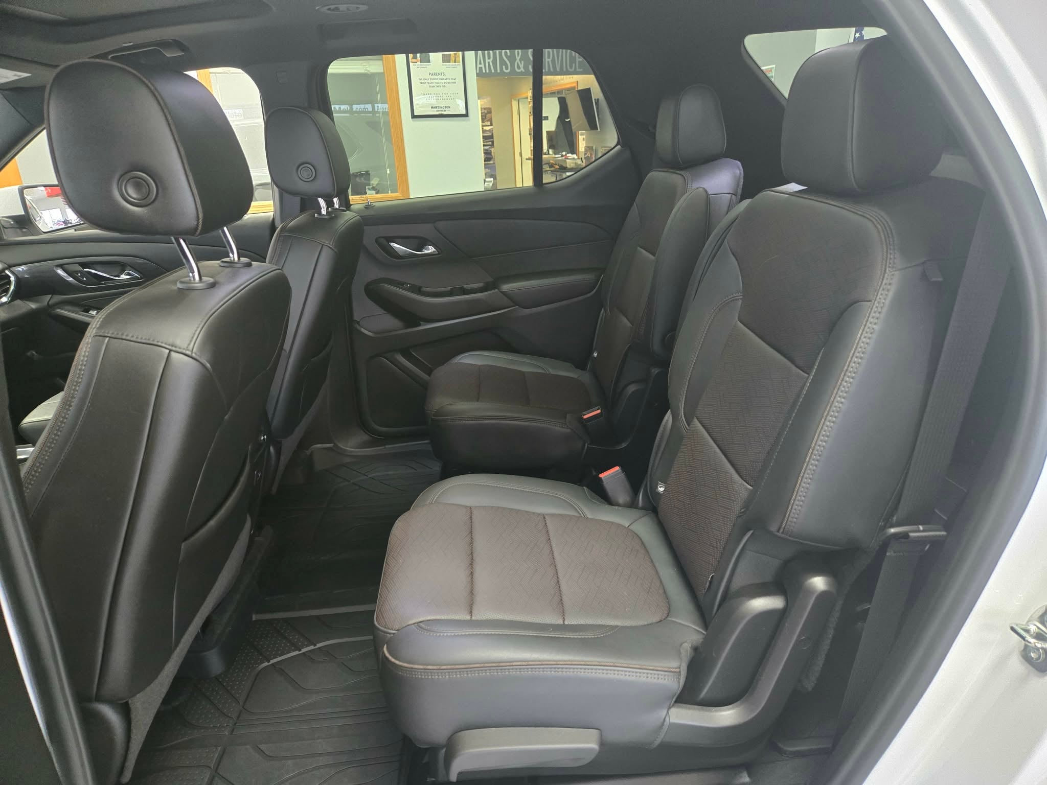 2023 Chevrolet Traverse High Country