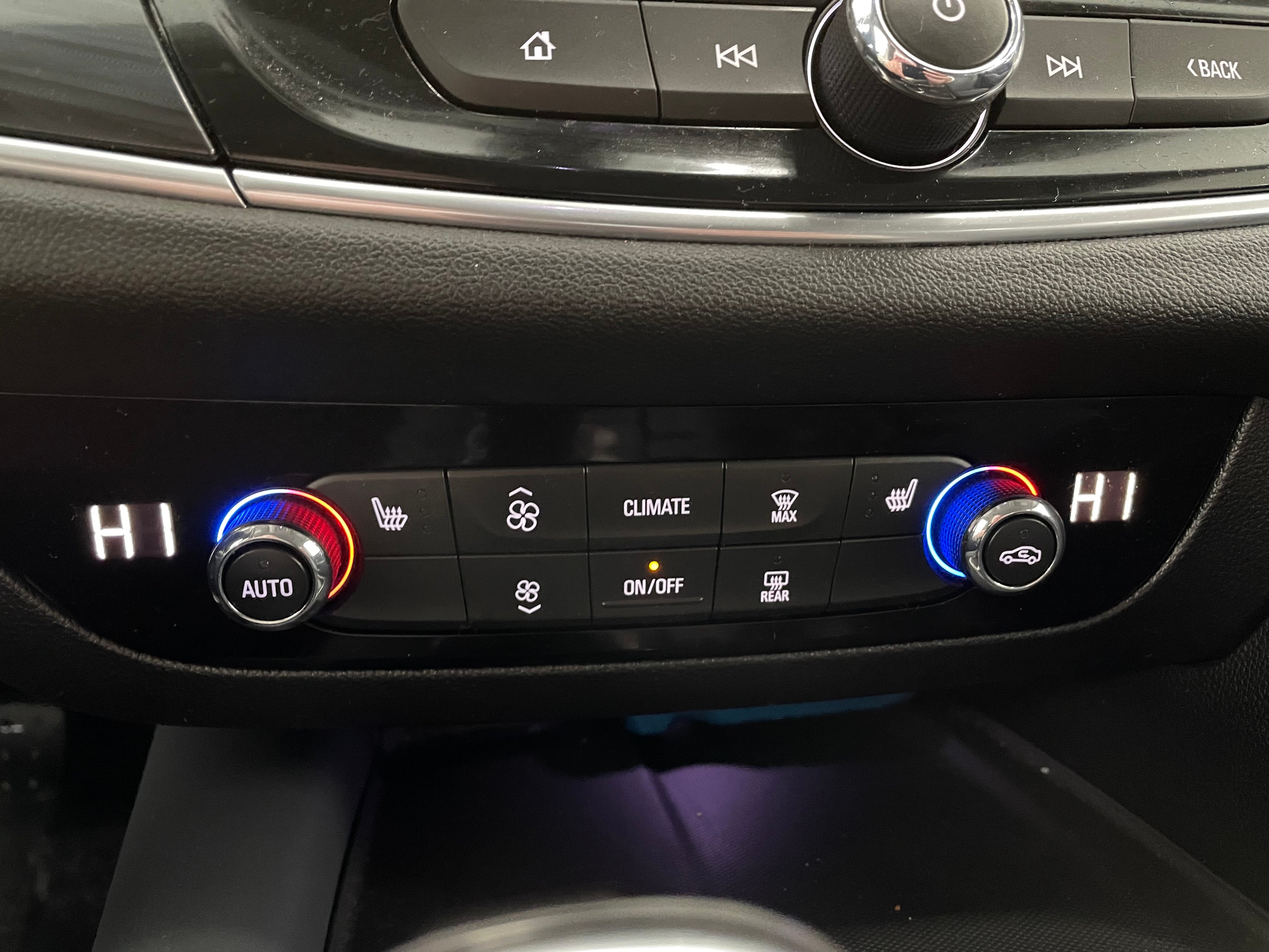 2019 Buick Enclave Essence